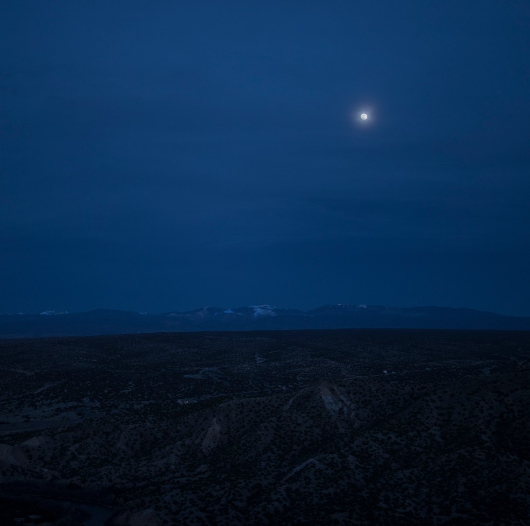 Moon over Santa Fe Range-1855